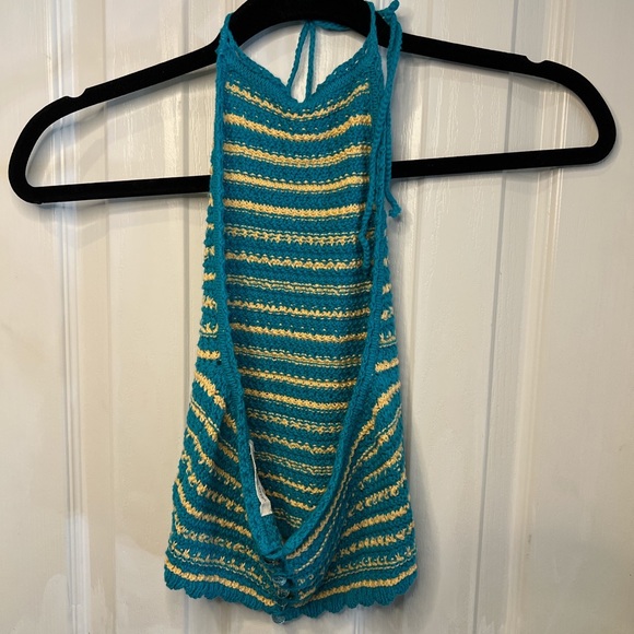 Crochet halter top - Picture 4 of 4